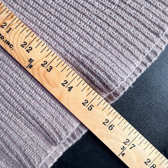 AMERICAN EAGLE S Lavender VNeck Sweater Floral Embroidered Cozy Cottage Feminine - Picture 4 of 9